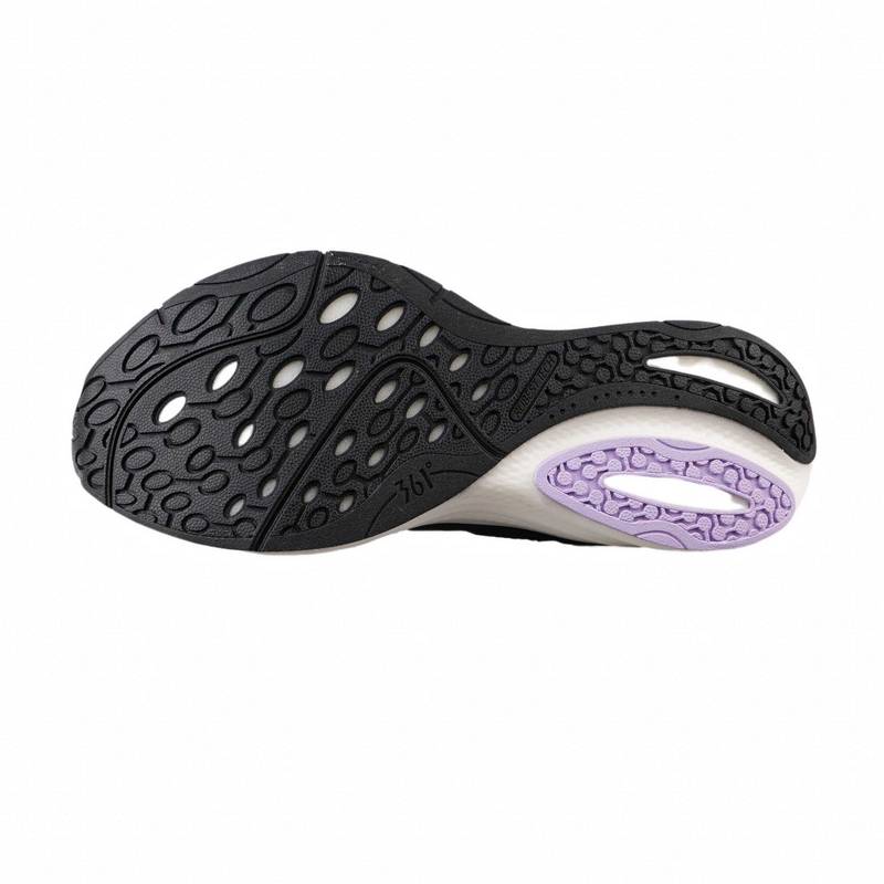 女款网面透气缓震跑鞋