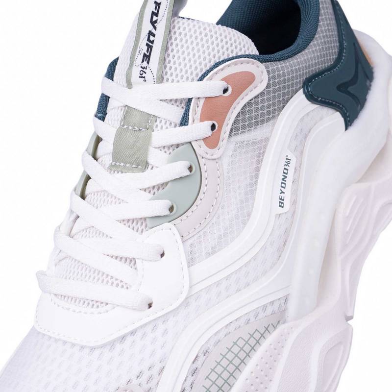 男子透气拼色复古文化鞋