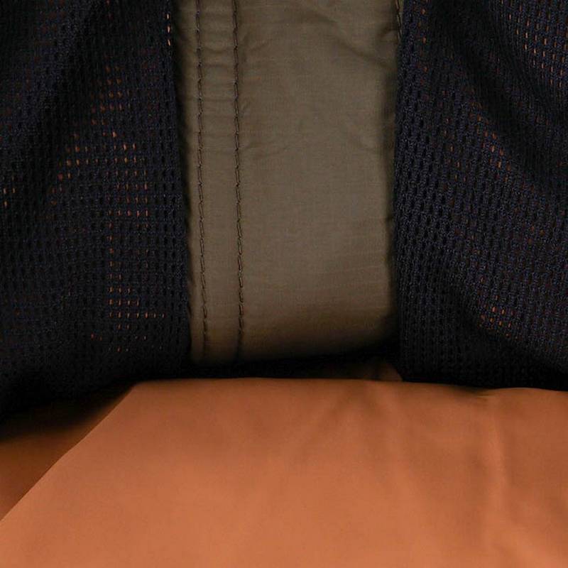 男女同款户外加厚保暖连帽羽绒服外套