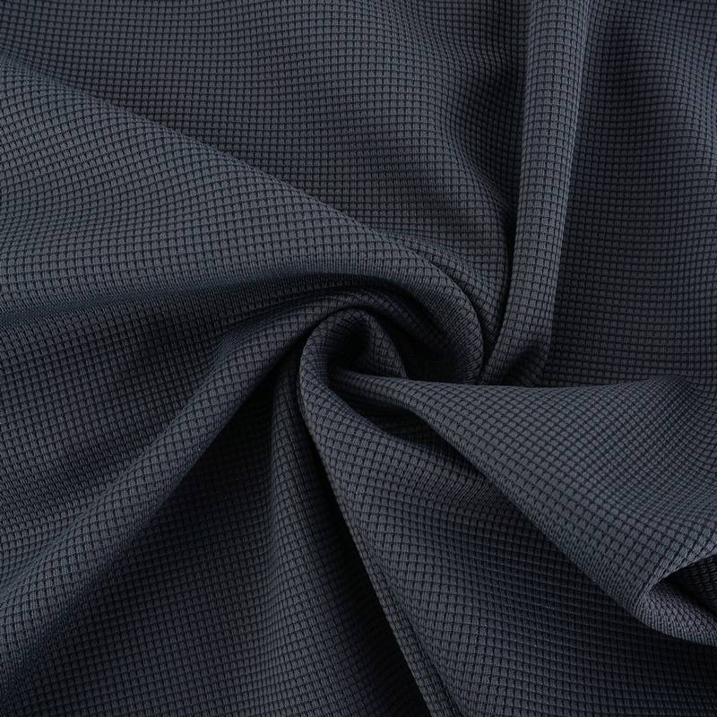 男子圆领短袖T恤