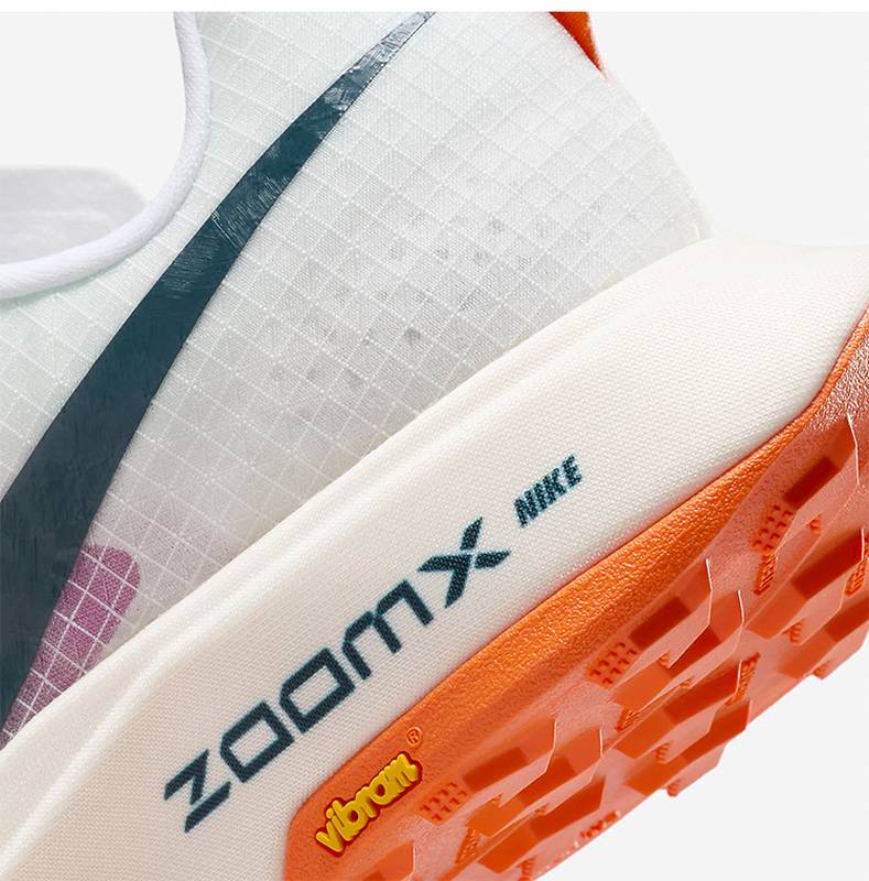 ZoomX Ultrafly女士缓震耐磨跑步鞋