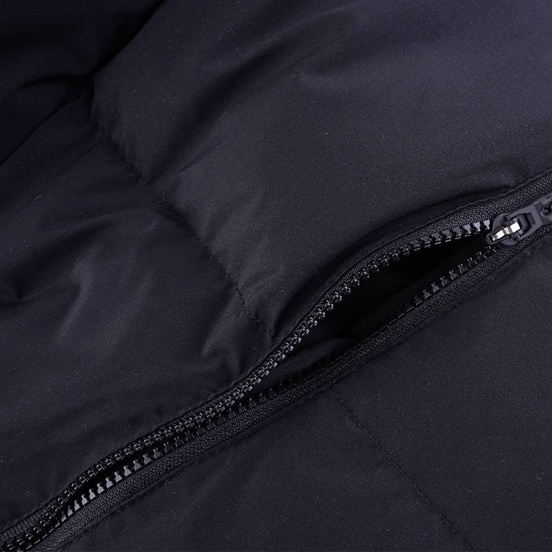 女子立体裁剪鸭绒长羽绒服