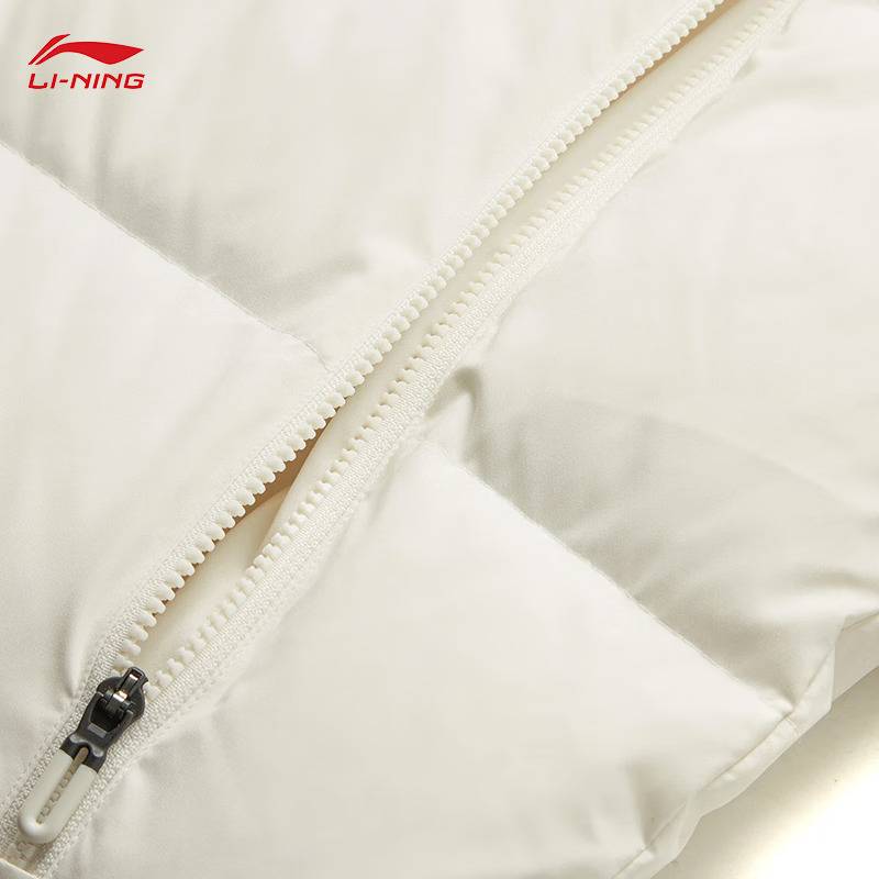 女子80%鸭绒防泼水健身立体裁剪羽绒服