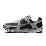 男子NIKE ZOOM VOMERO 5运动休闲鞋HV5982-001