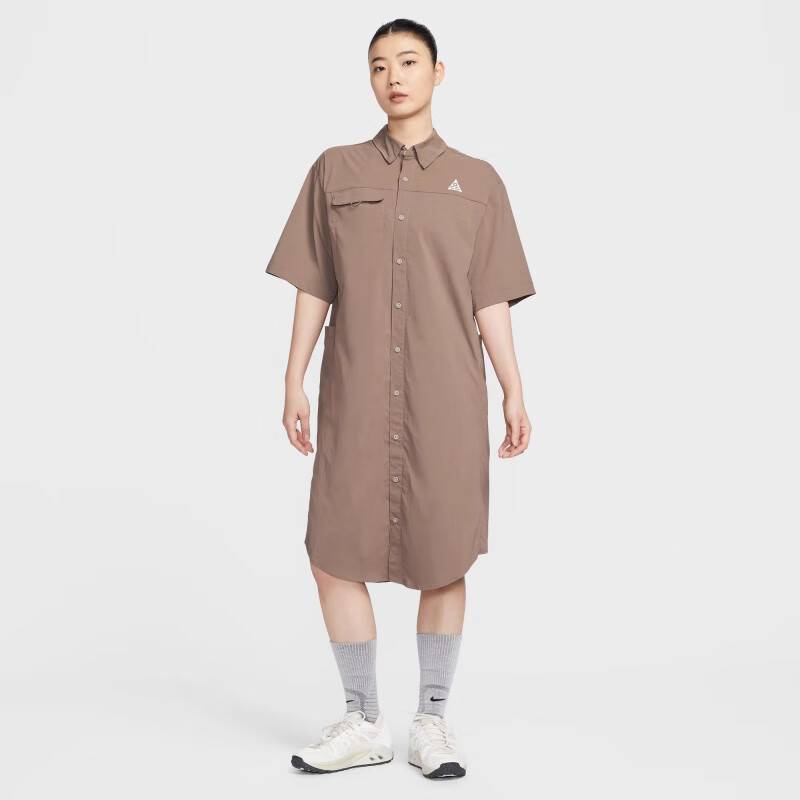 女子户外防晒速干连衣裙