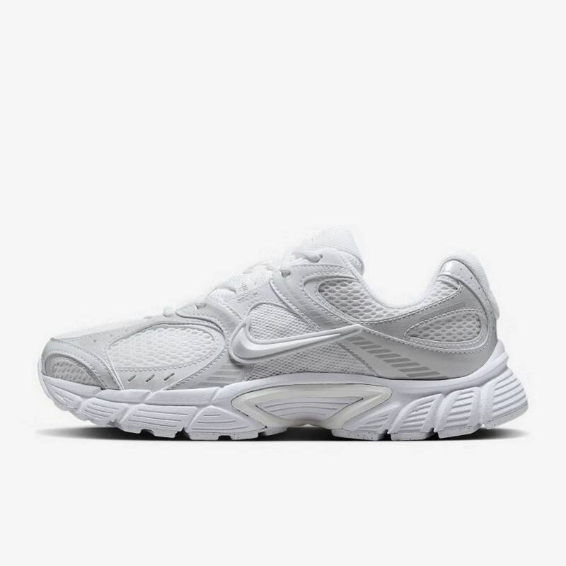 女子W NIKE V5 RNR运动休闲鞋HQ7901-101