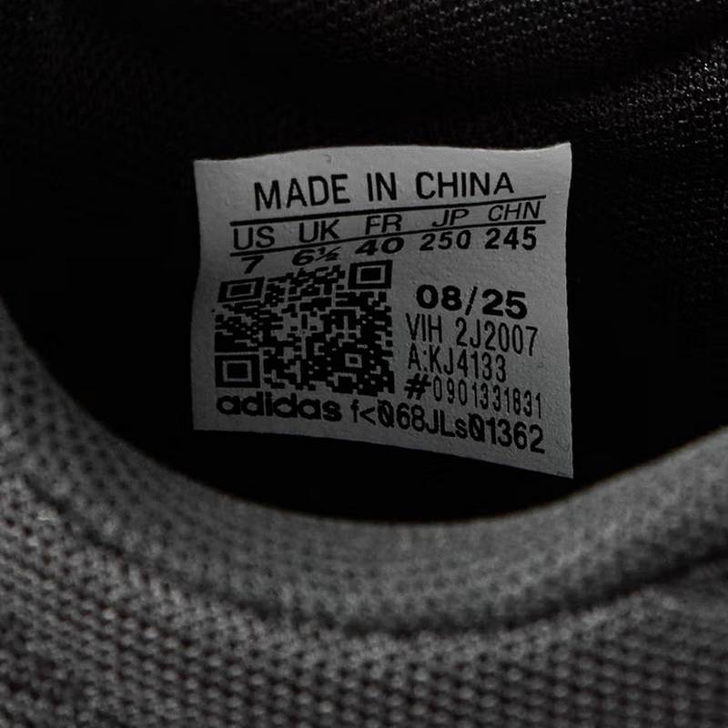 男女同款户外训练舒适透气休闲运动跑步鞋KJ4133