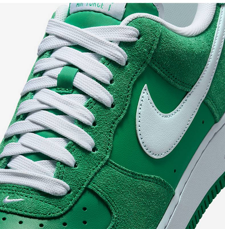 Air Force 1男士经典轻便透气休闲板鞋IB6388-300