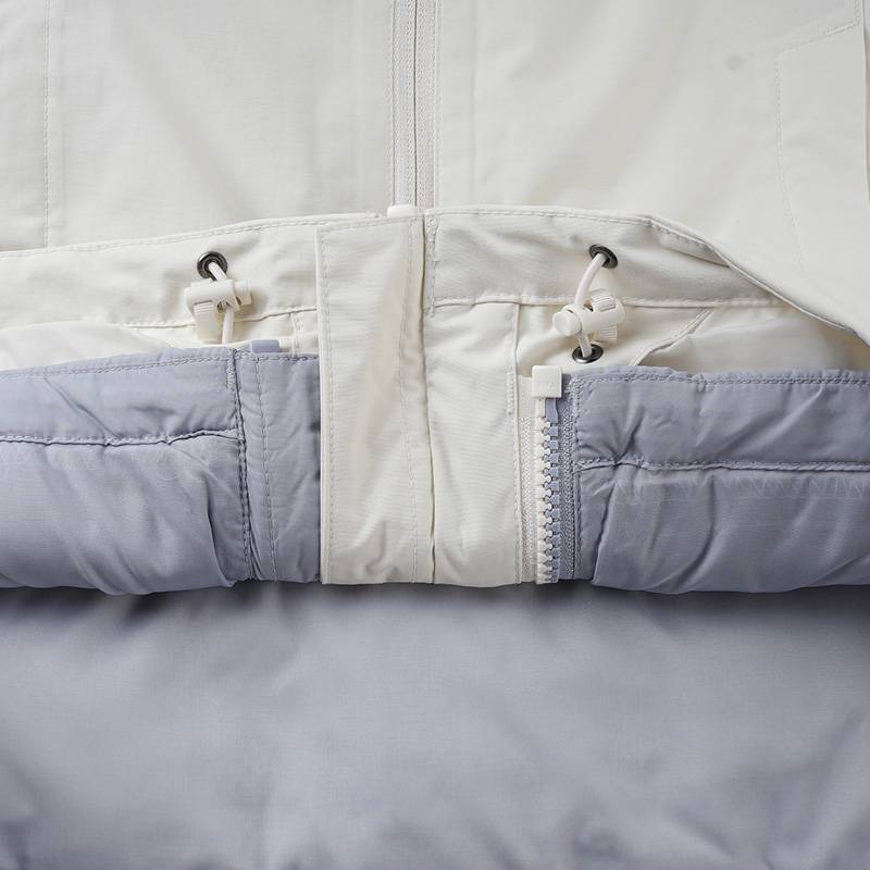 户外女子保暖羽绒三合一冲锋衣NF0A8GK6EI51