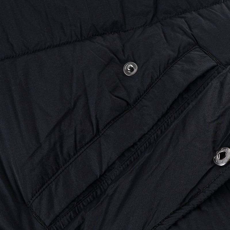 男子运动休闲羽绒服L424M032-0018