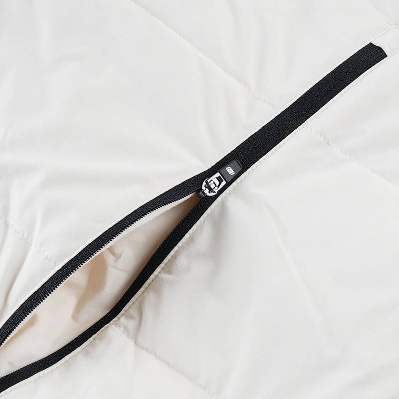 女子舒适梭织短款羽绒服保暖外套L424W001-00V7