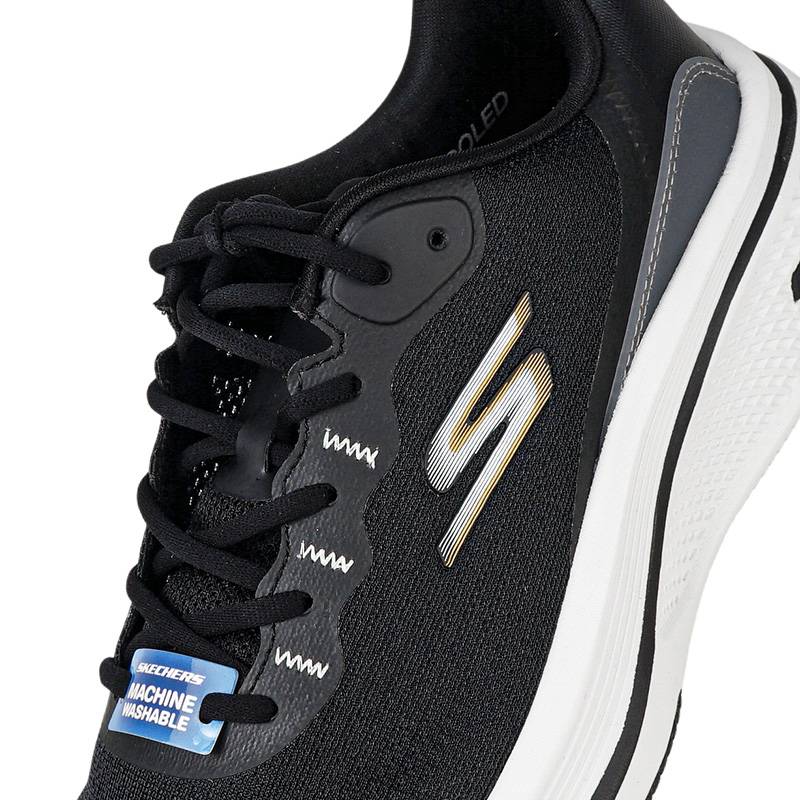 男子GO RUN ELEVATE 2.0运动休闲鞋220851-BKGD