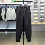 男子荣耀系列舒适直筒针织运动长裤AKLVB59-2