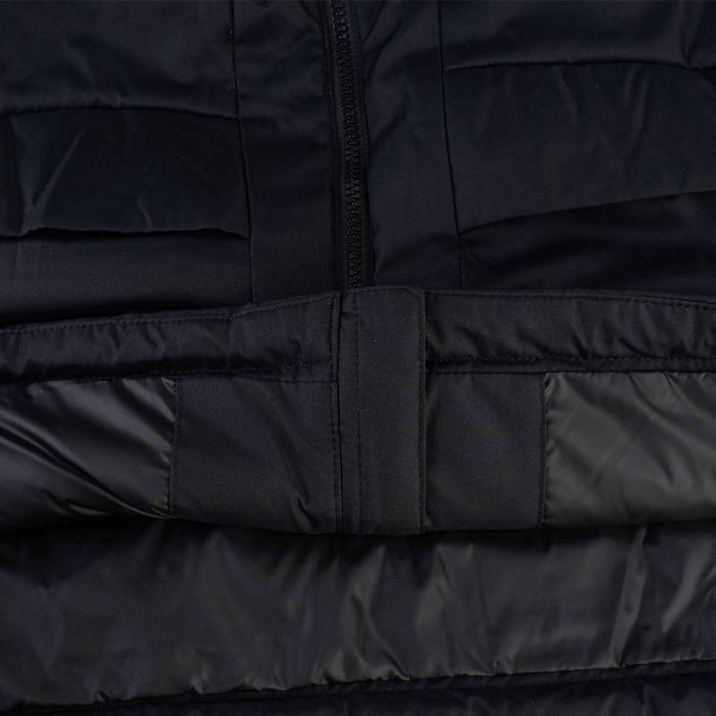 男户外保暖羽绒服