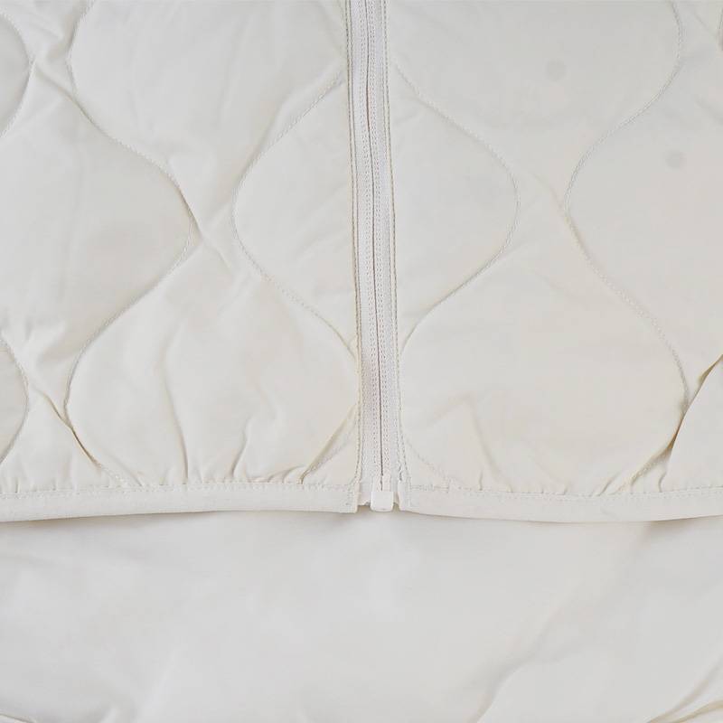 女子户外休闲鹅绒羽绒服NF0A8GKKQLI1