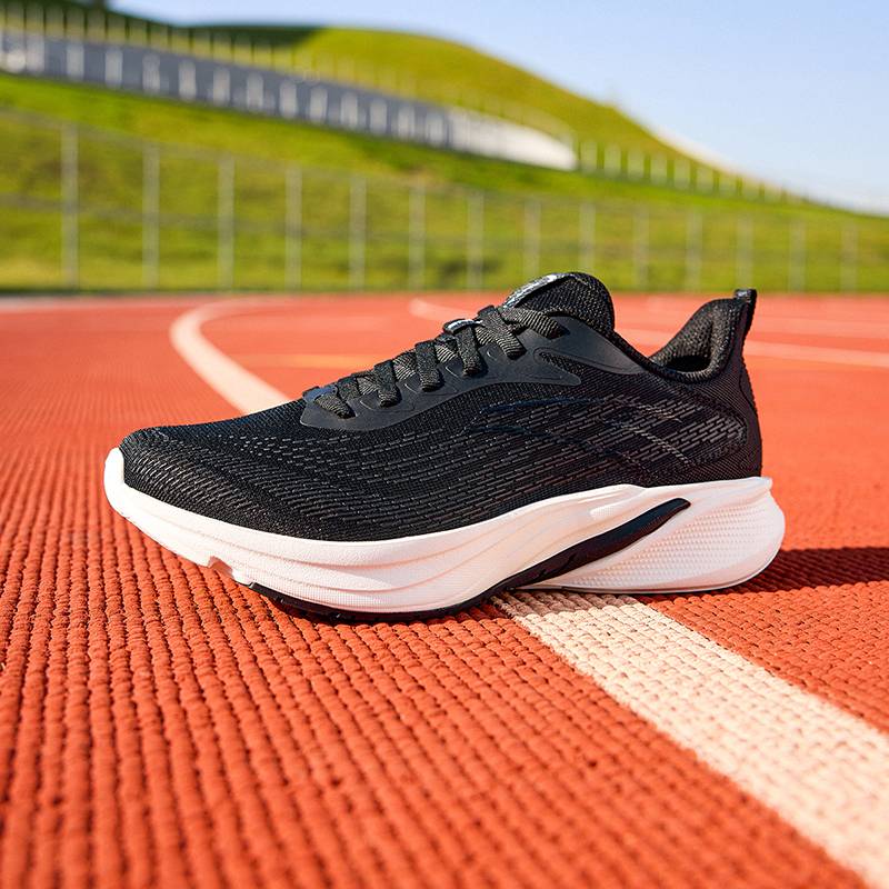 羚跑5代女子轻质缓震回弹跑鞋122535585-5