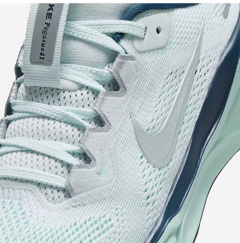 儿童网眼缓震经典运动跑步鞋FN5041-404