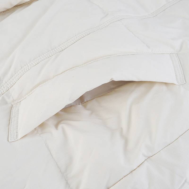 女子运动休闲保暖羽绒服K0G22YY01A-1028