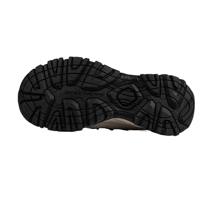 女款厚底缓震时尚运动休闲鞋