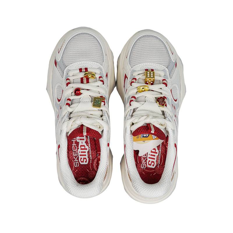 女子马年限定时尚舒适轻便运动老爹鞋800033-WRD