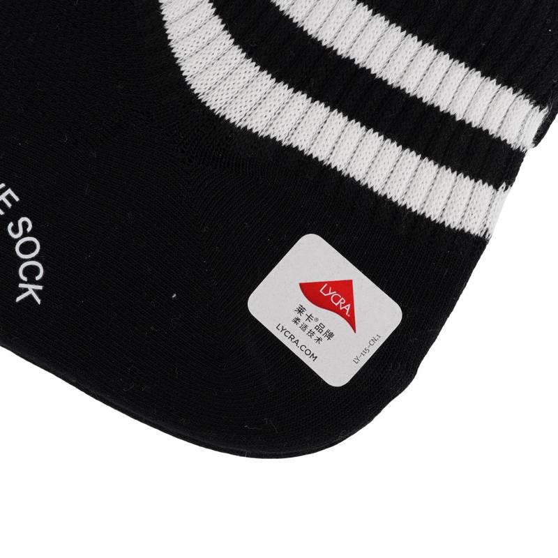 女子中筒休闲袜二双装（颜色随机）