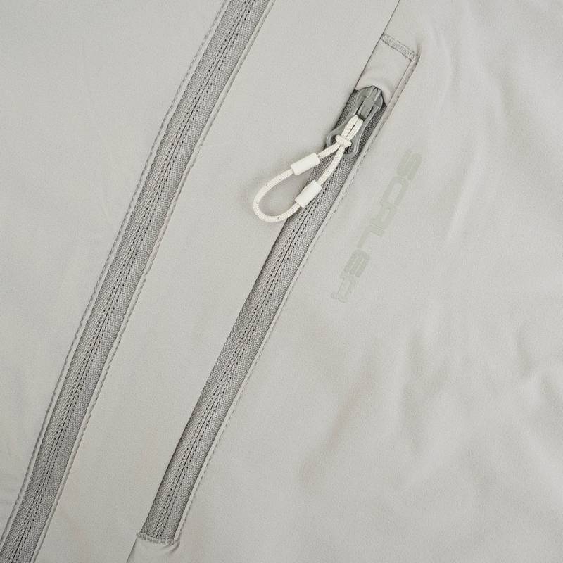 男弹力软壳上衣