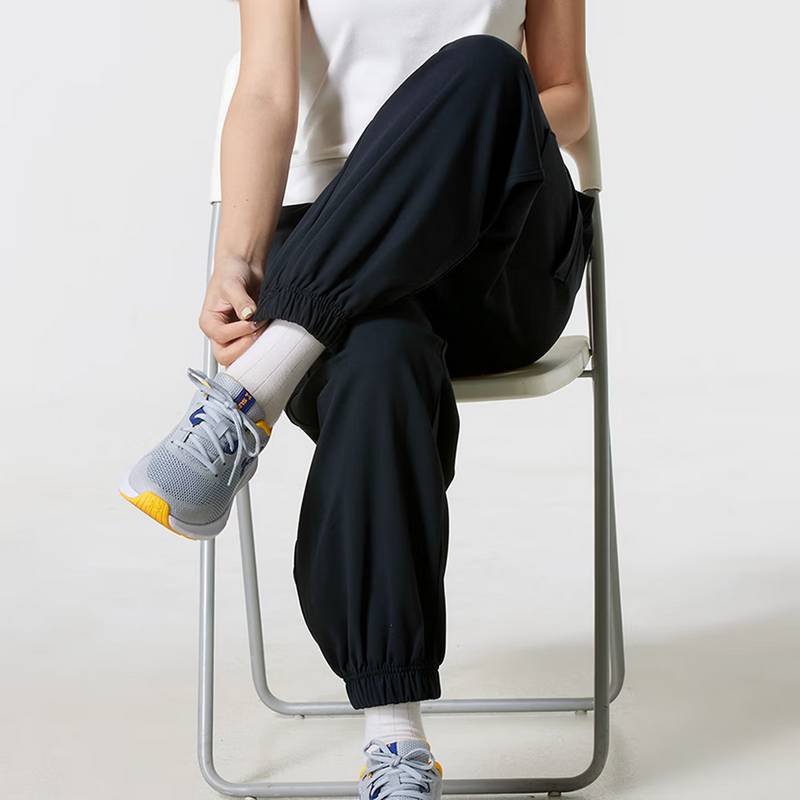 女子运动裤户外跑步锻炼休闲裤宽松加绒卫裤 6010111-001