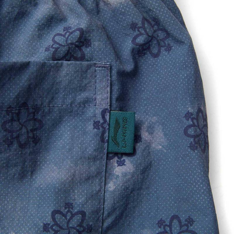 男子时尚潮流印花宽松透气休闲梭织短裤AKSV575-2