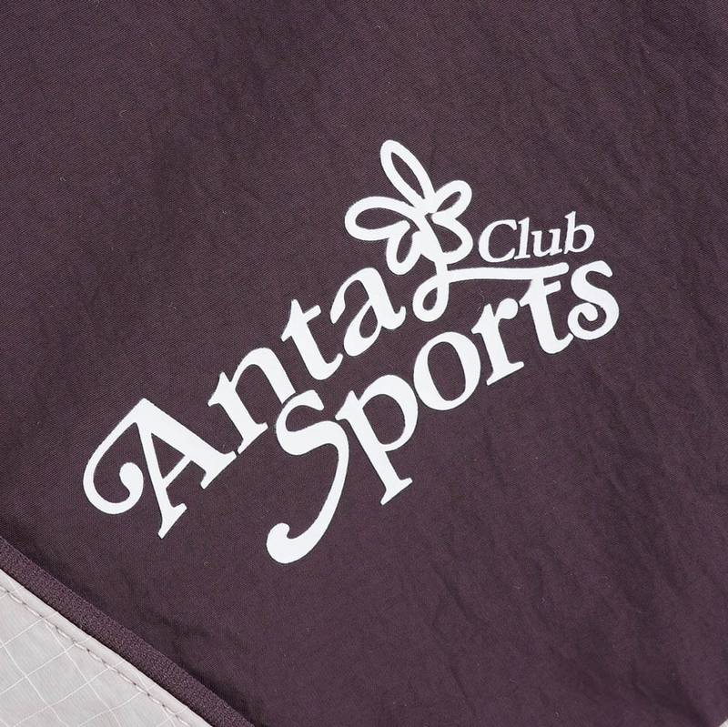 安踏正品户外女梭织运动上衣2026夏新款时尚潮连帽风衣162628602-2