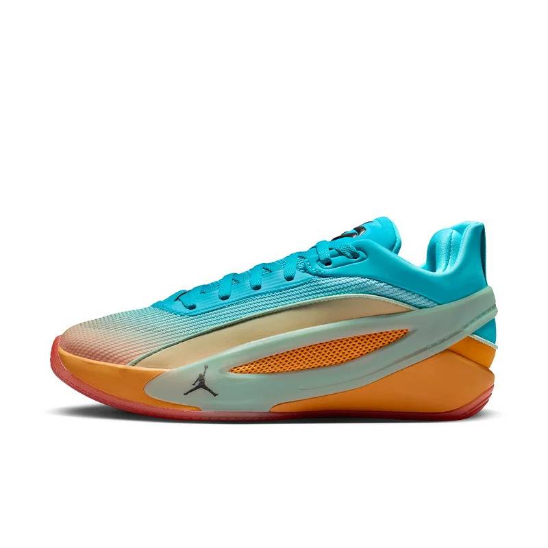 男子JORDAN LUKA 5实战比赛运动训练篮球鞋IO5034-900
